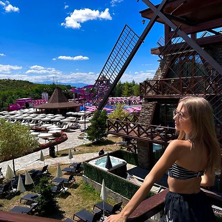 The Wind Mills Hydropark Hotel Gorna Malina Kültér fotó