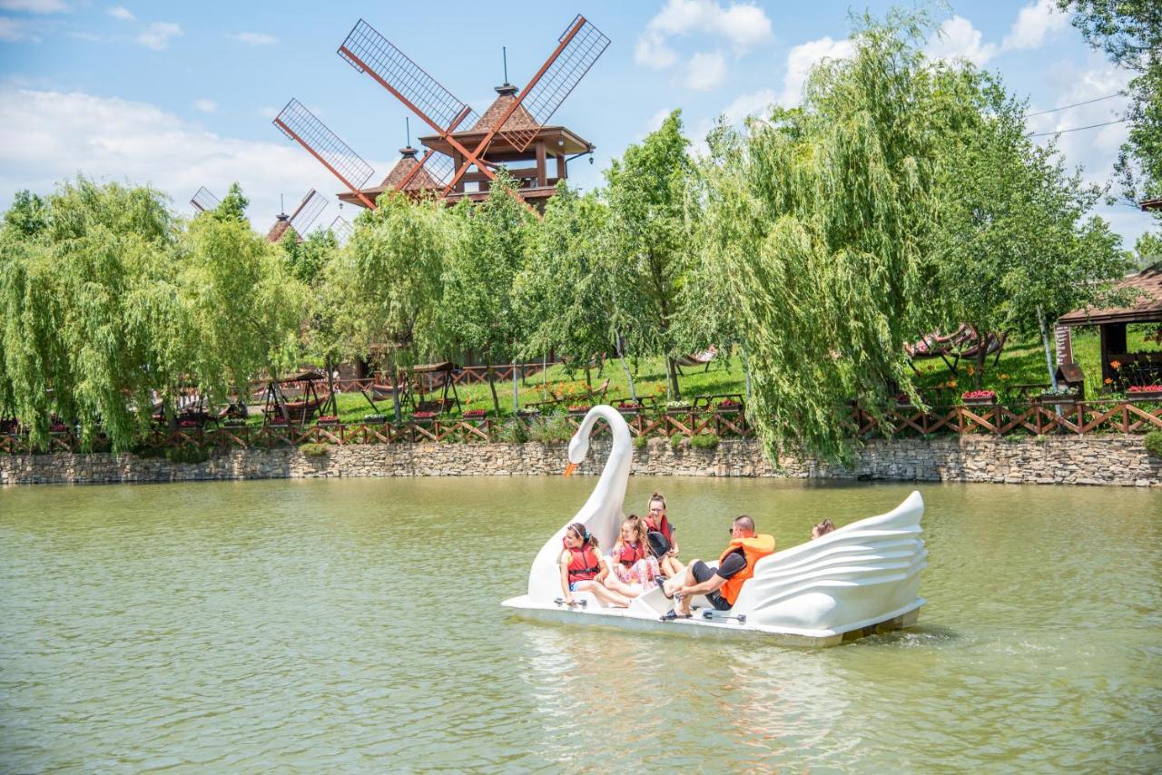 The Wind Mills Hydropark Hotel Gorna Malina Kültér fotó